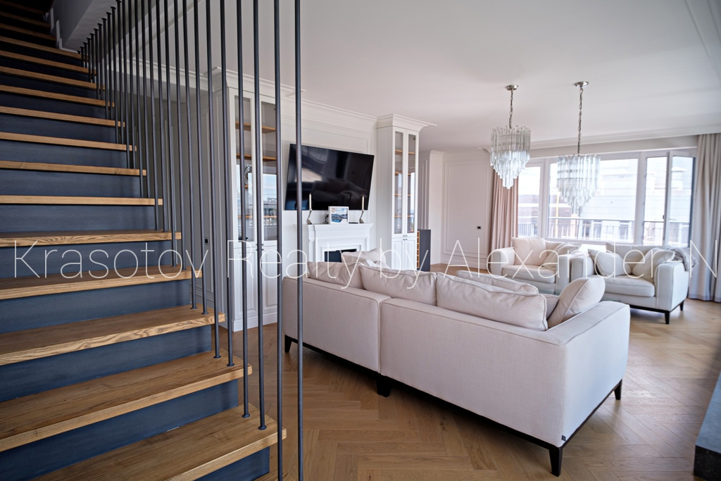 продажа трехкомнатной квартиры номер A-173131 в Приморском районе, фото номер 34